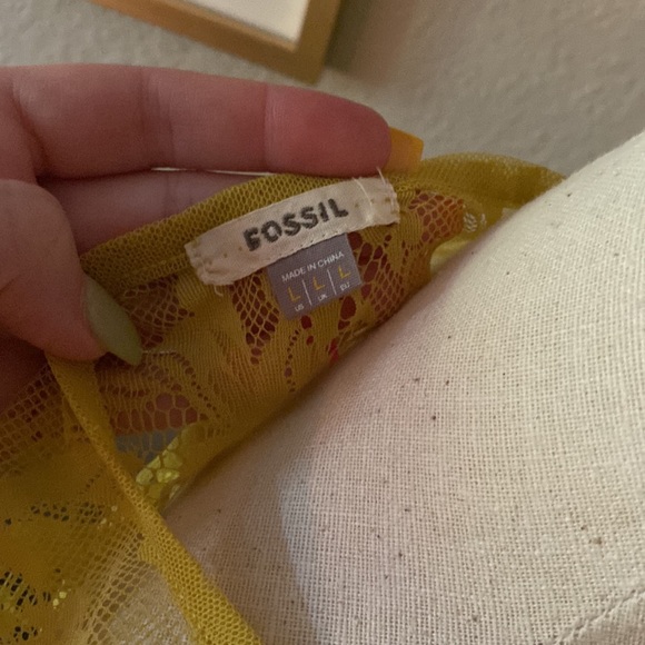 FOSSIL | Yellow Lace Top - Picture 5 of 5